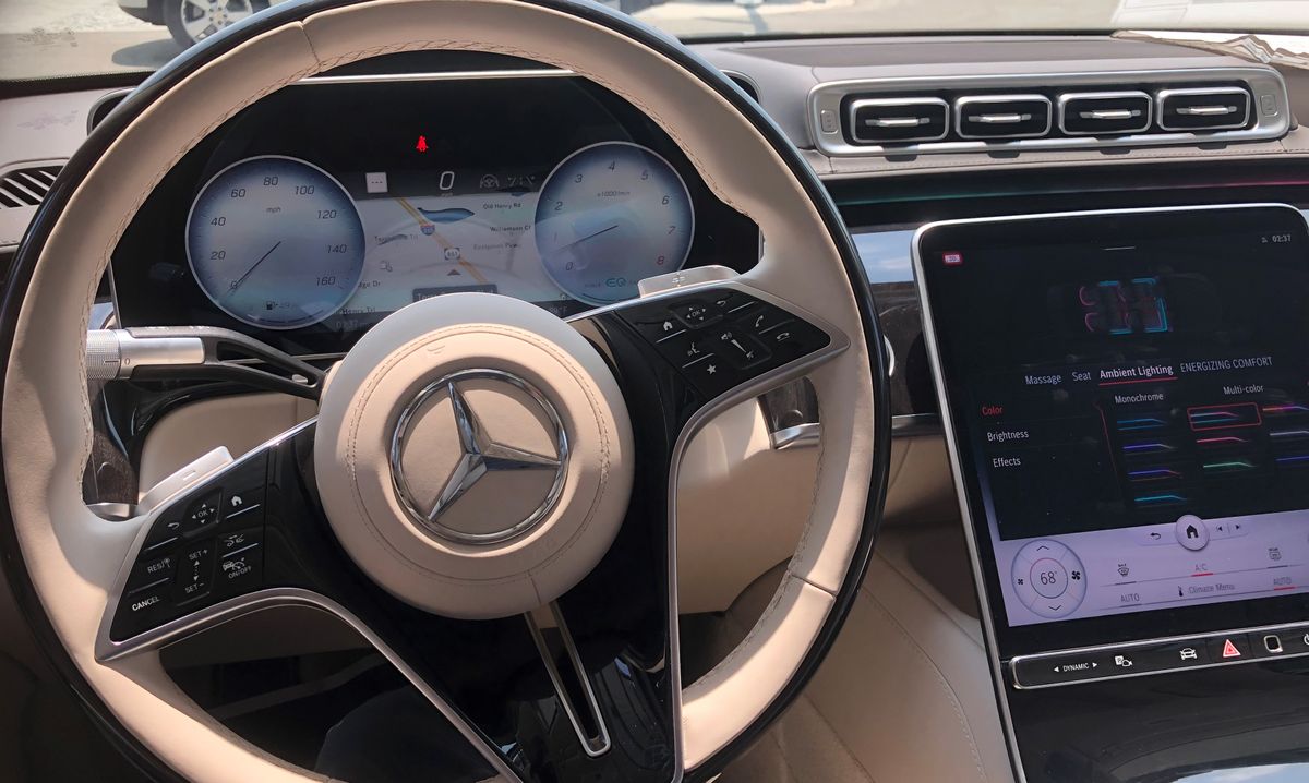 Thoughts on in-car Software from a Mercedes-Benz Project Manager